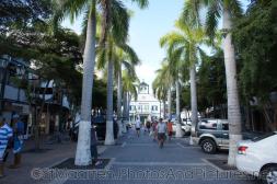 Philipsburg Courthouse St Maarten.jpg