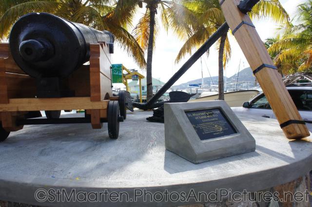 St Maarten's Heritage of Land and Sea plaque in Philipsburg.jpg
