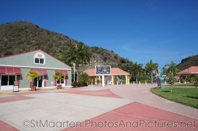 Pavillions in cruise terminal area of St Maarten.jpg

