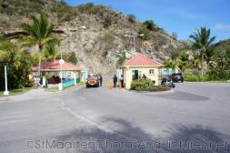 St Maarten cruise port terminal exit area.jpg