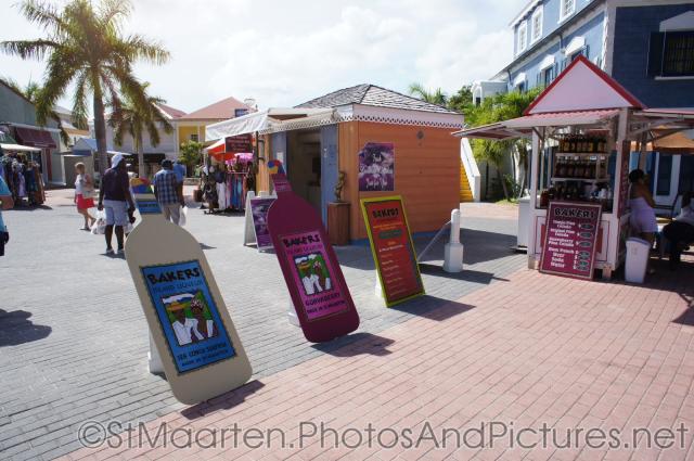 Bakers Island Liqueur in St Maarten.jpg