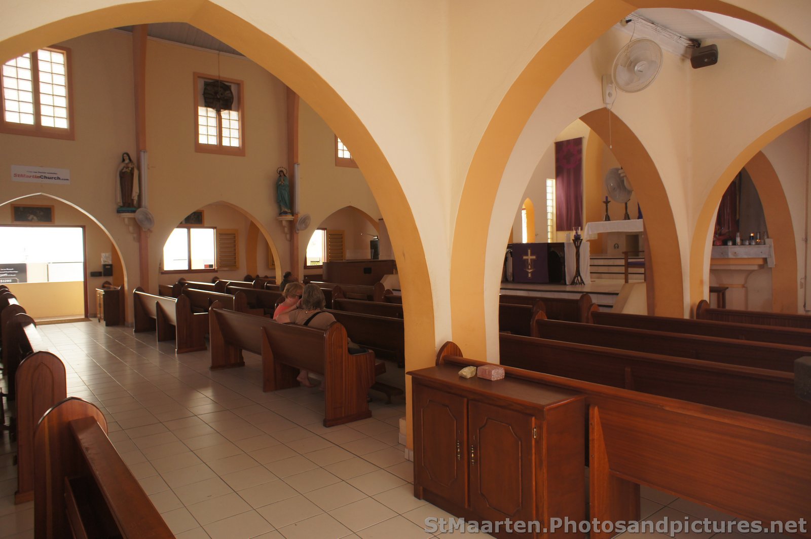 Inside St Martin of Tours Roman Catholic Church Philipsburg St Maarten.jpg
