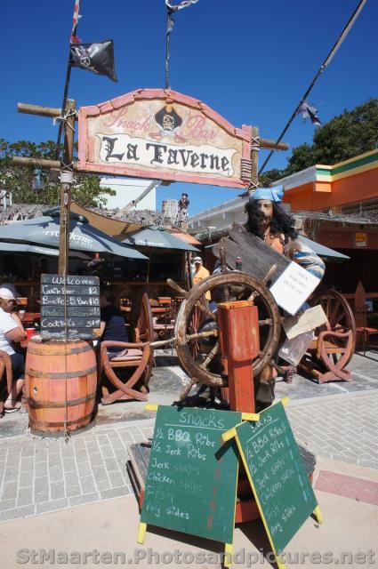 La Taverne Philipsburg St Maarten.jpg
