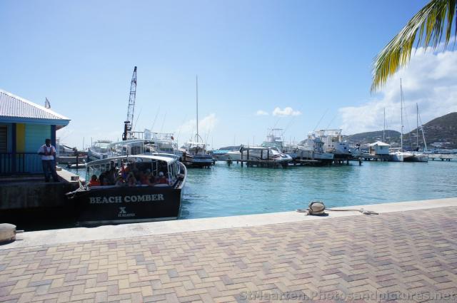 Beach Comber X Water Taxi in Philipsburg St Maarten.jpg
