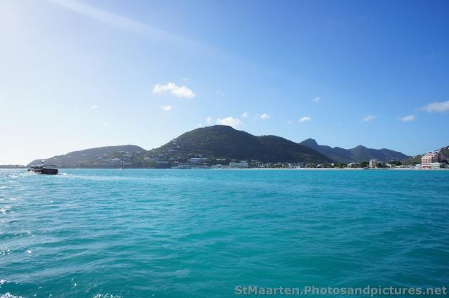 Hills and beach waters of Philipsburg St Maarten.jpg