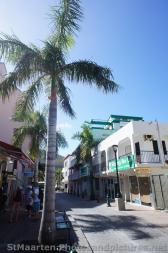 Shang Bo La Chinese Restaurant in Philipsburg St Maarten.jpg