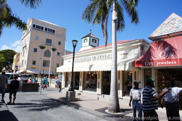 Ballerina Jewelers in St Maarten.jpg