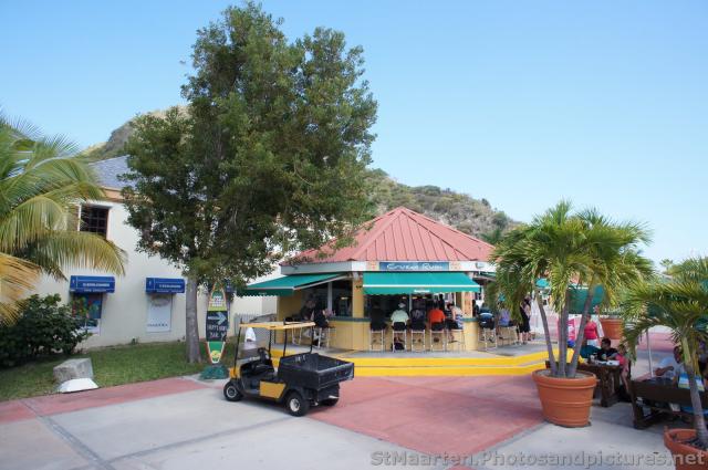 Cruzan Rum St Maarten.jpg