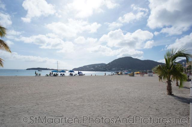 A beach area in Philipsburg St Maarten.jpg